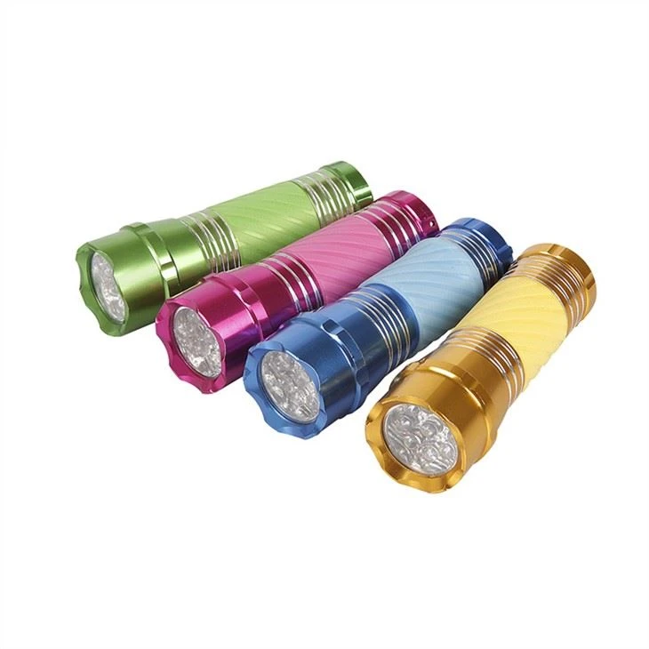 Im Dunkeln leuchtende Taschenlampen